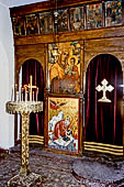 L'iconostasi di una piccola chiesa di Ayios Nikolaos
